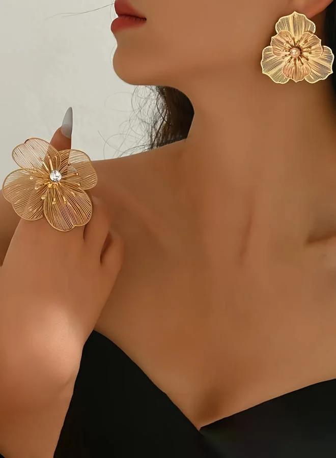 Take Two Women Metal Floral Design Ring and Earrings Set